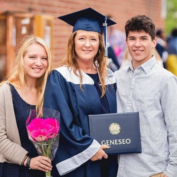 Meet your Posher, Jonathan - Picture 1 of 1